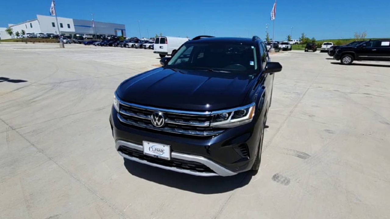 2023 Volkswagen Atlas SE Technology photo 30