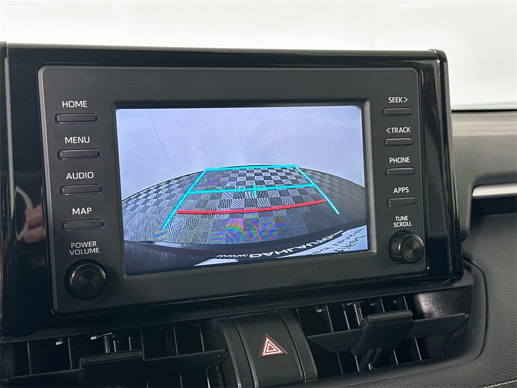 2019 Toyota RAV4 Hybrid LE photo 14