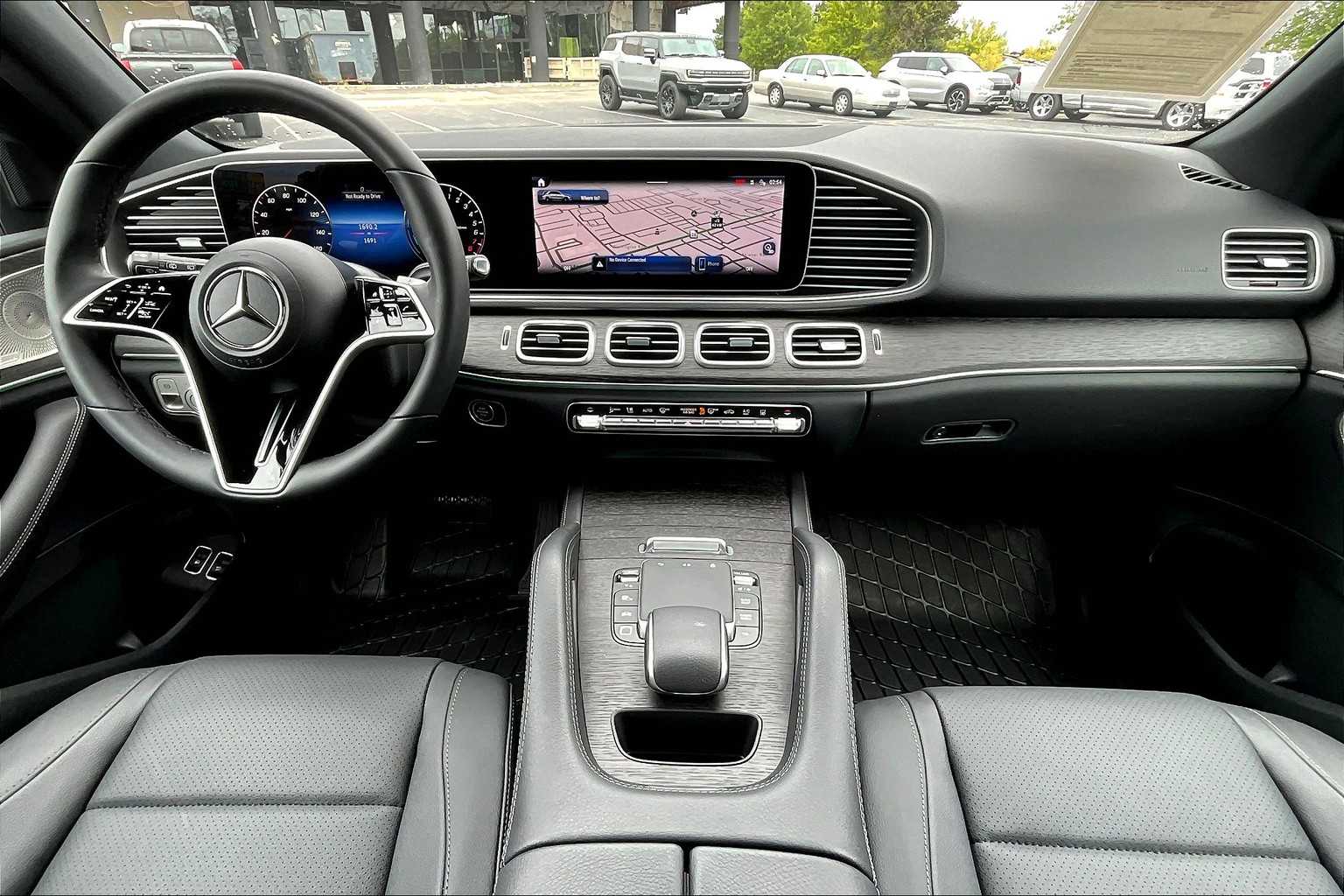 2025 Mercedes Benz GLE 450e 4MATIC photo 14