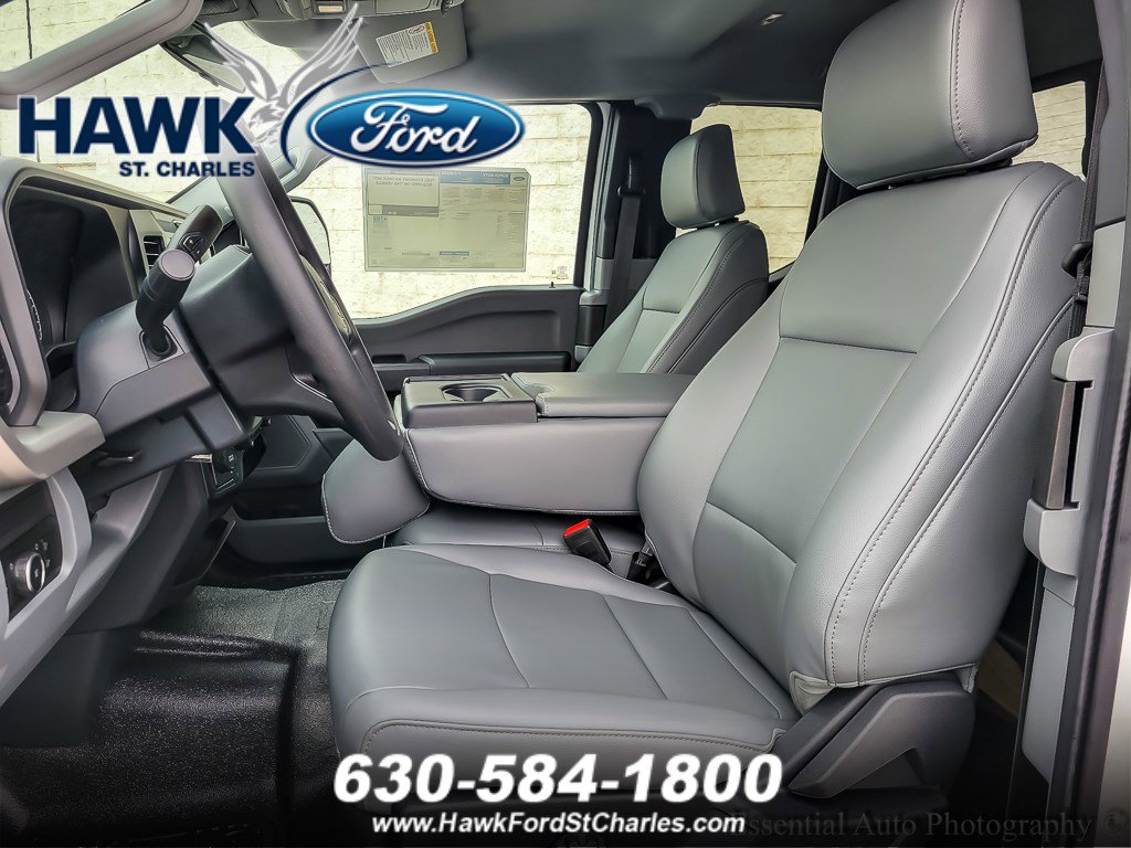 2025 FORD F-450 - Image 7