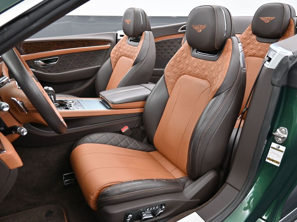 2020 Bentley Continental GT V8 photo 4