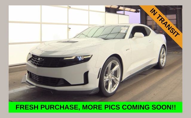 2023 Chevrolet Camaro LT1's photo