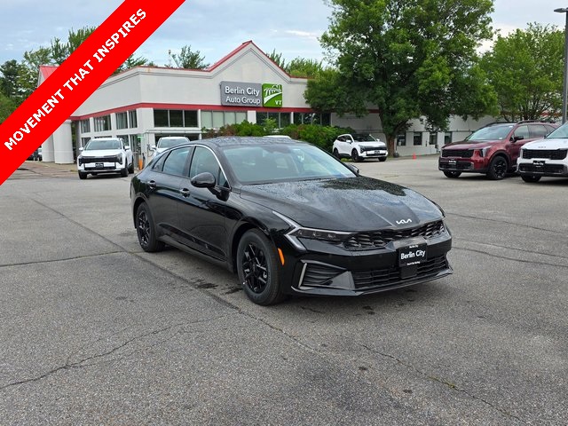 2025 Kia K5 LXS's photo