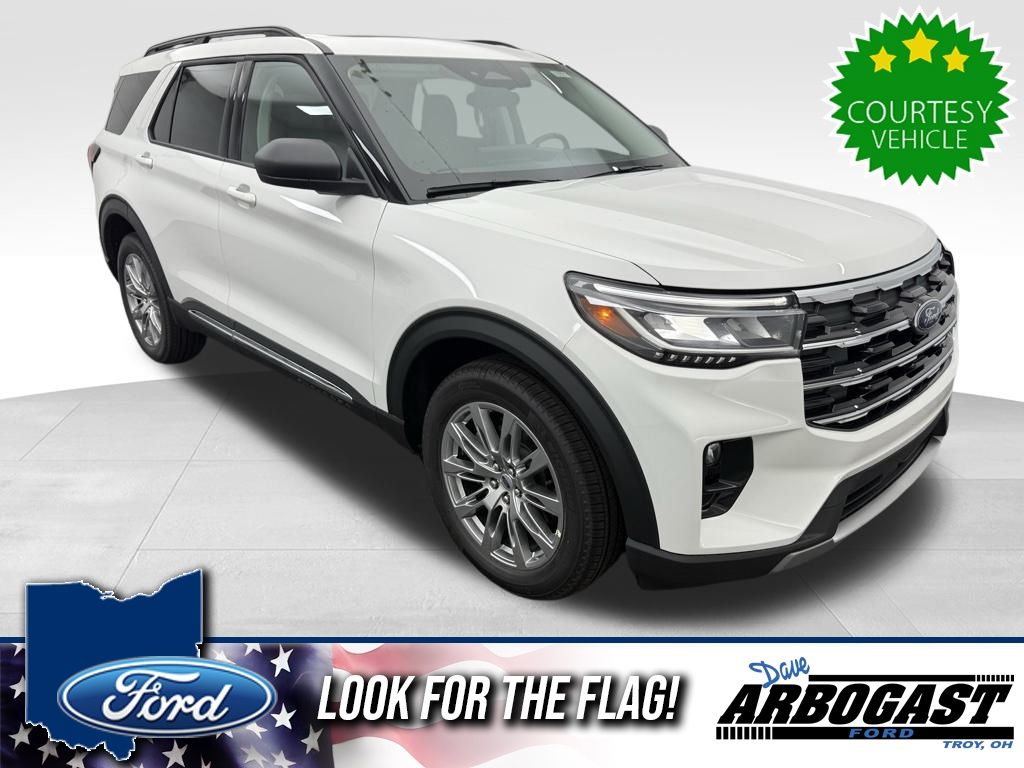 2025 Ford Explorer Active's photo