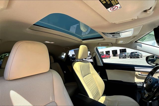 2020 Lexus NX 300 Premium photo 22