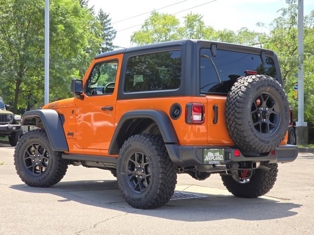 2025 Jeep Wrangler Willys photo 18