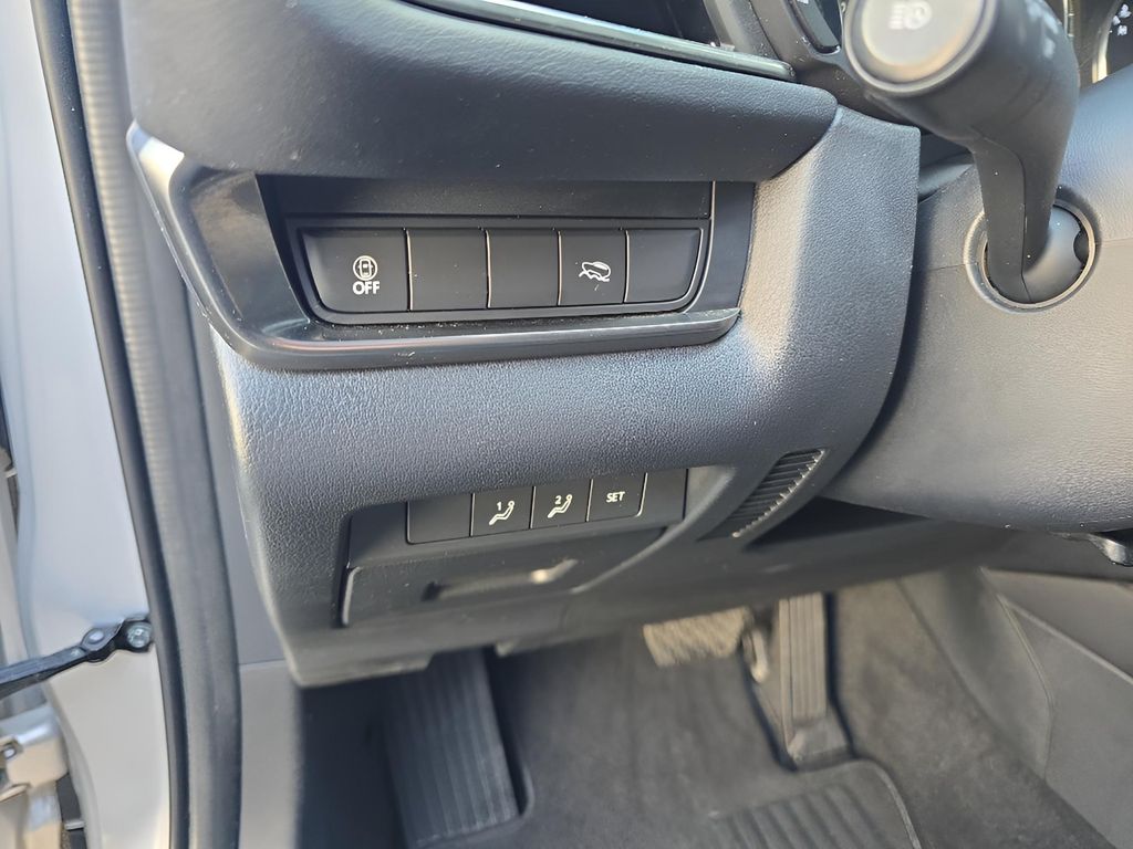 2023 Mazda CX-30 2.5 S Preferred photo 13