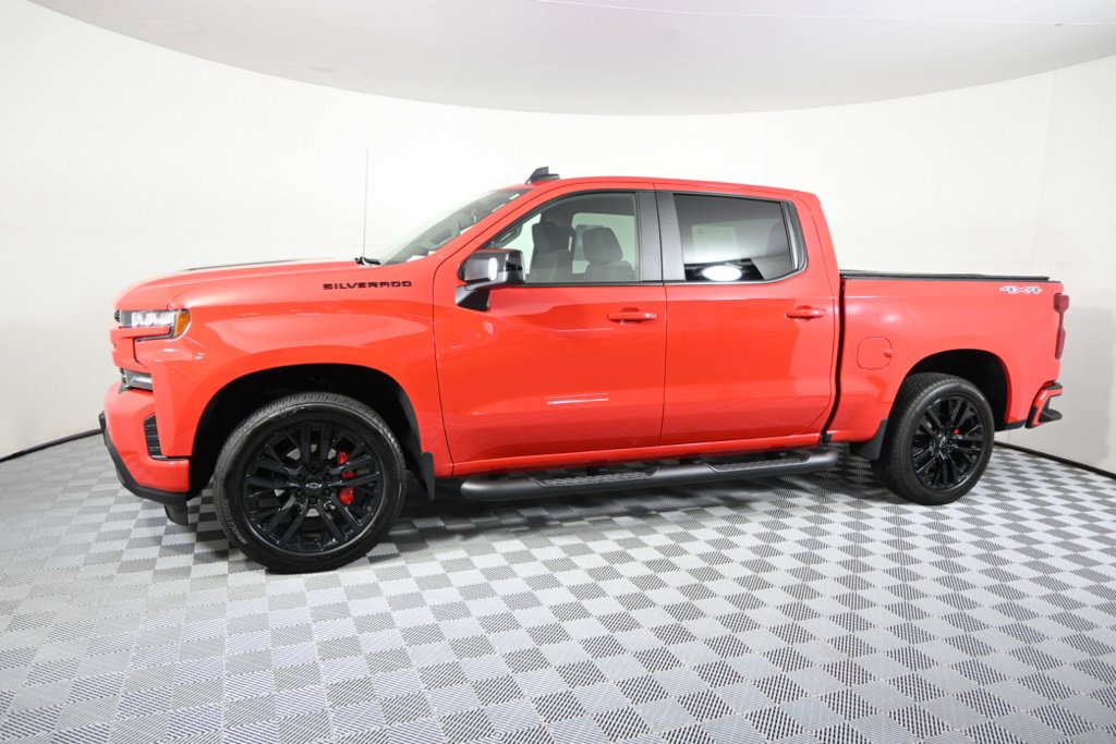 Used 2022 Chevrolet Silverado 1500 Limited RST with VIN 1GCUYEEL4NZ236907 for sale in Forest Lake, Minnesota