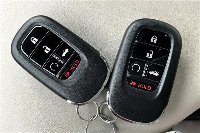 2025 Honda Accord LX photo 25