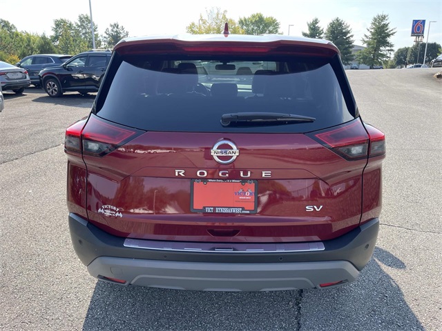 2021 Nissan Rogue SV photo 3