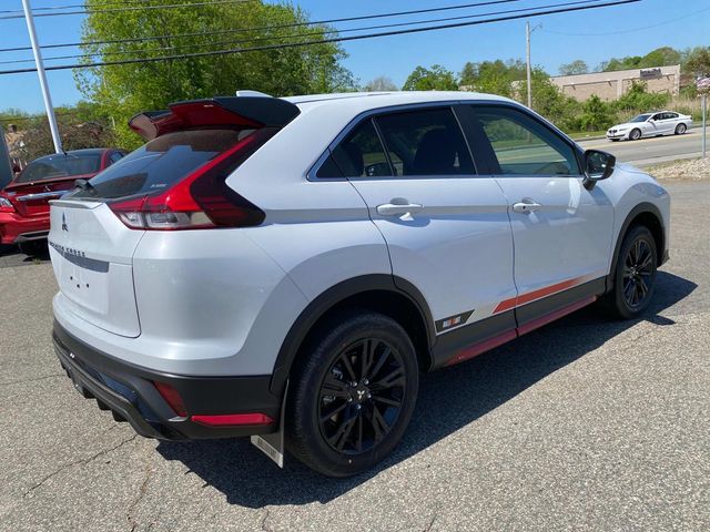2024 Mitsubishi Eclipse Cross Ralliart photo 3