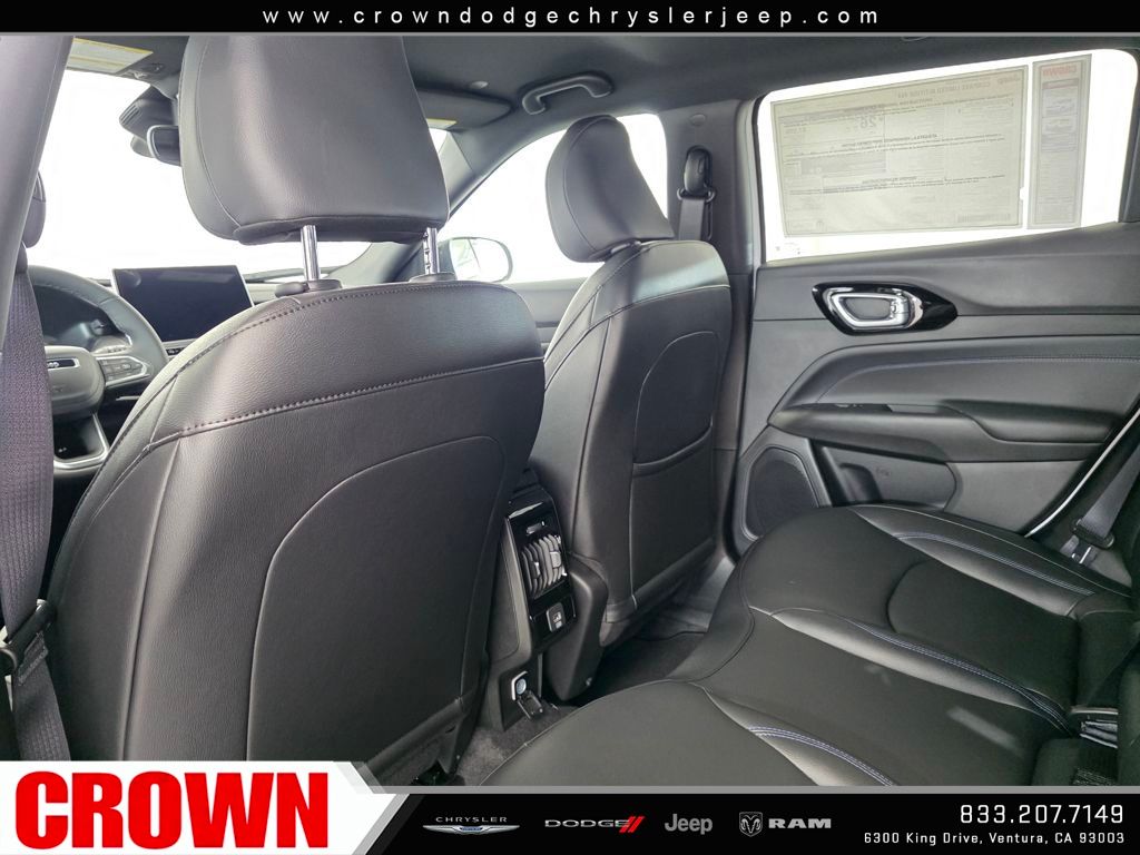 2026 Jeep Compass Limited Altitude photo 8