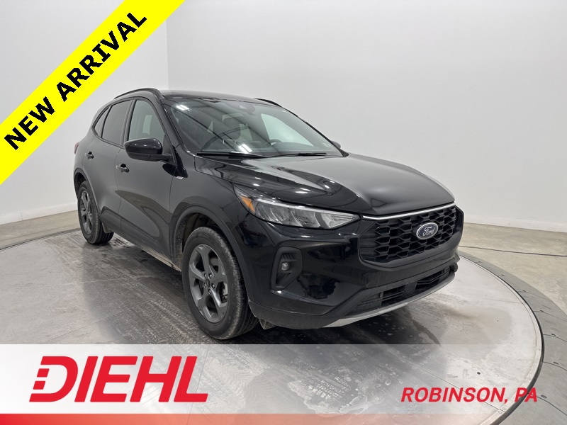 2025 Ford Escape SEL's photo