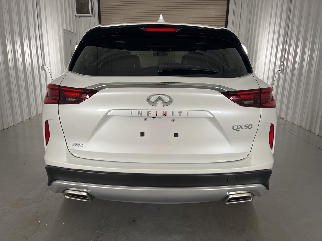 2025 Infiniti QX50 Luxe photo 6
