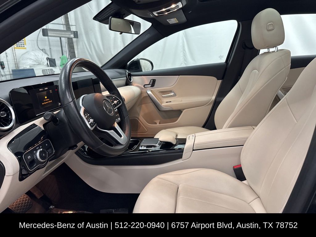 2019 Mercedes Benz A 220 photo 10