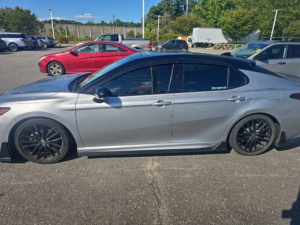2023 Toyota Camry XSE photo 8