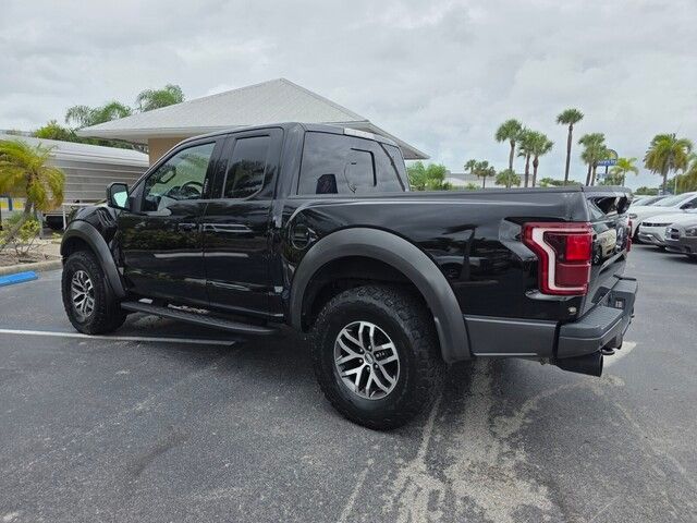2017 Ford F-150 Raptor photo 3