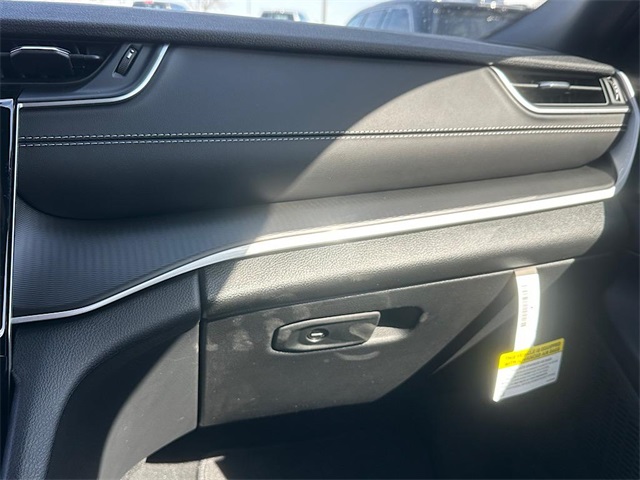 2025 Jeep Grand Cherokee Altitude X photo 24