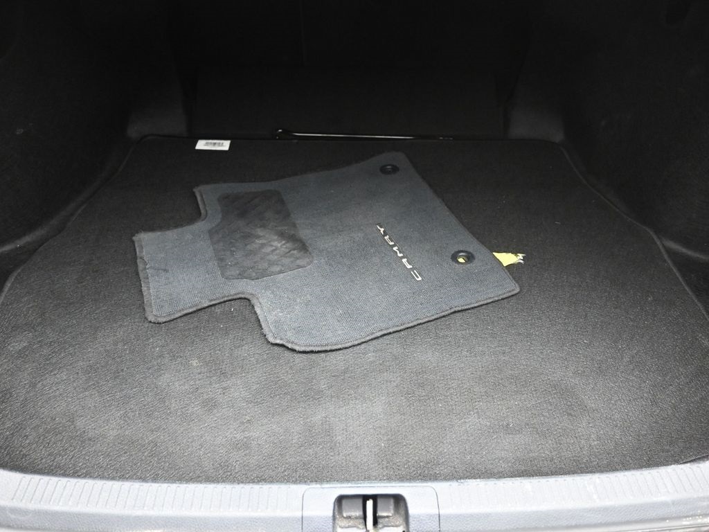 2024 Toyota Camry SE photo 2
