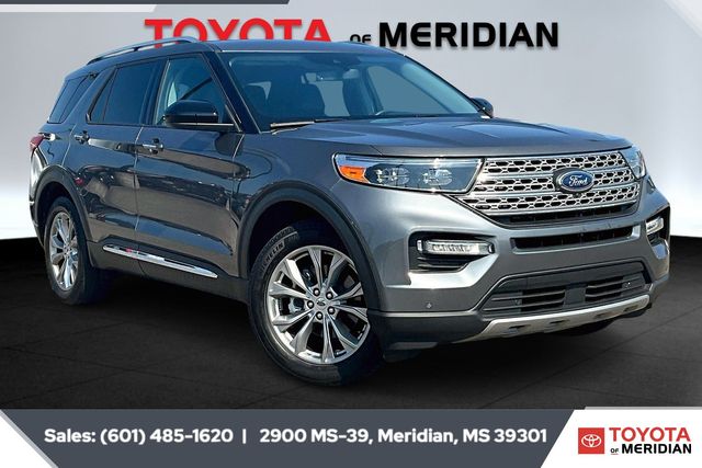 2023 Ford Explorer Limited's photo