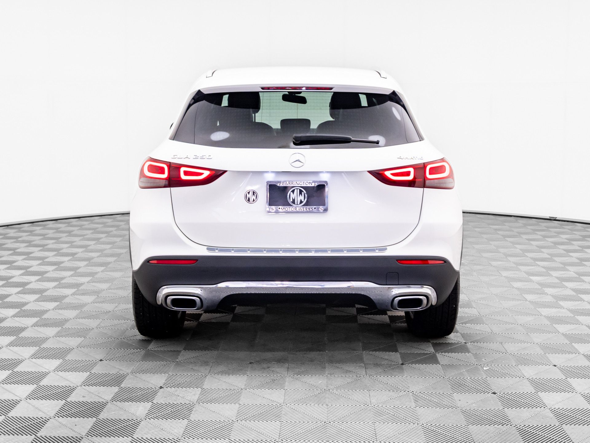 2023 Mercedes Benz GLA 250 4MATIC photo 3