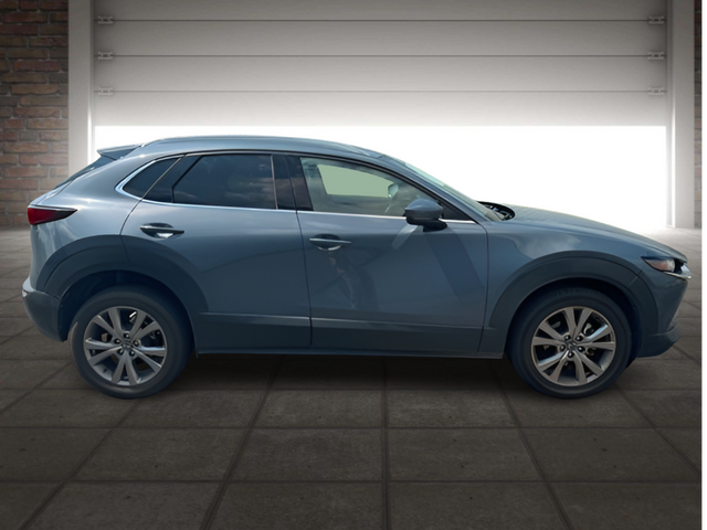 2020 Mazda CX-30 Premium photo 2