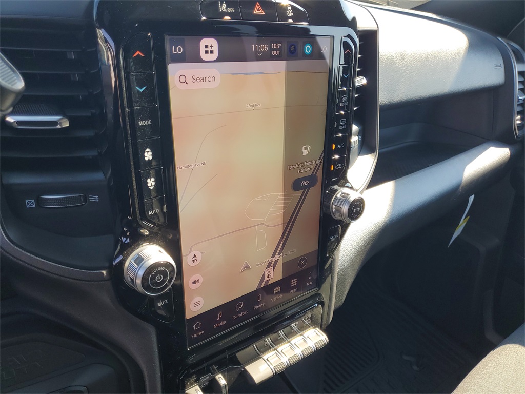 2026 Ram 2500 Tradesman photo 16