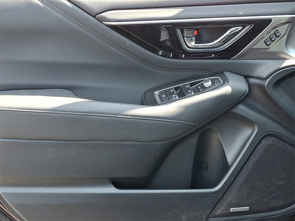 2023 Subaru Outback Limited photo 12