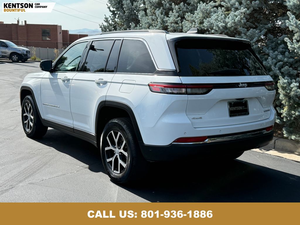 2024 Jeep Grand Cherokee Limited photo 6