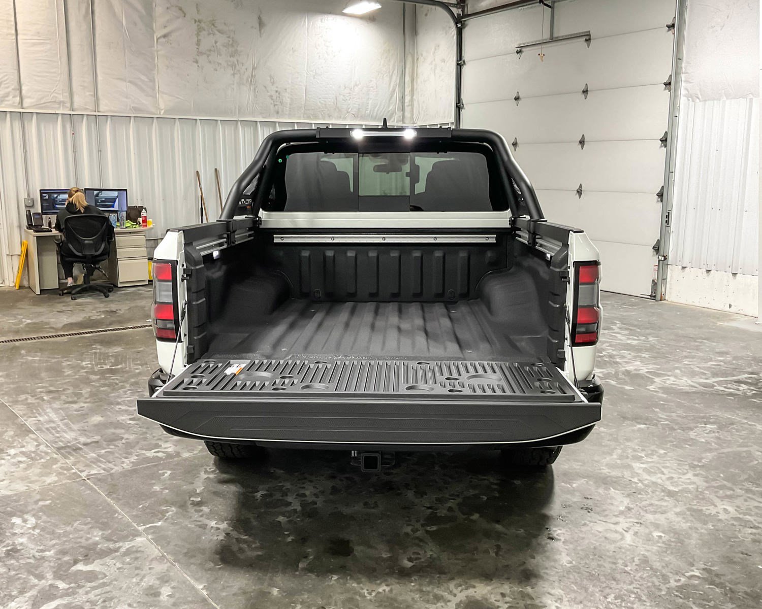 New 2024 Nissan Frontier Crew Cab Hardbody Edition Truck in Omaha NP240319 Woodhouse Place Nissan