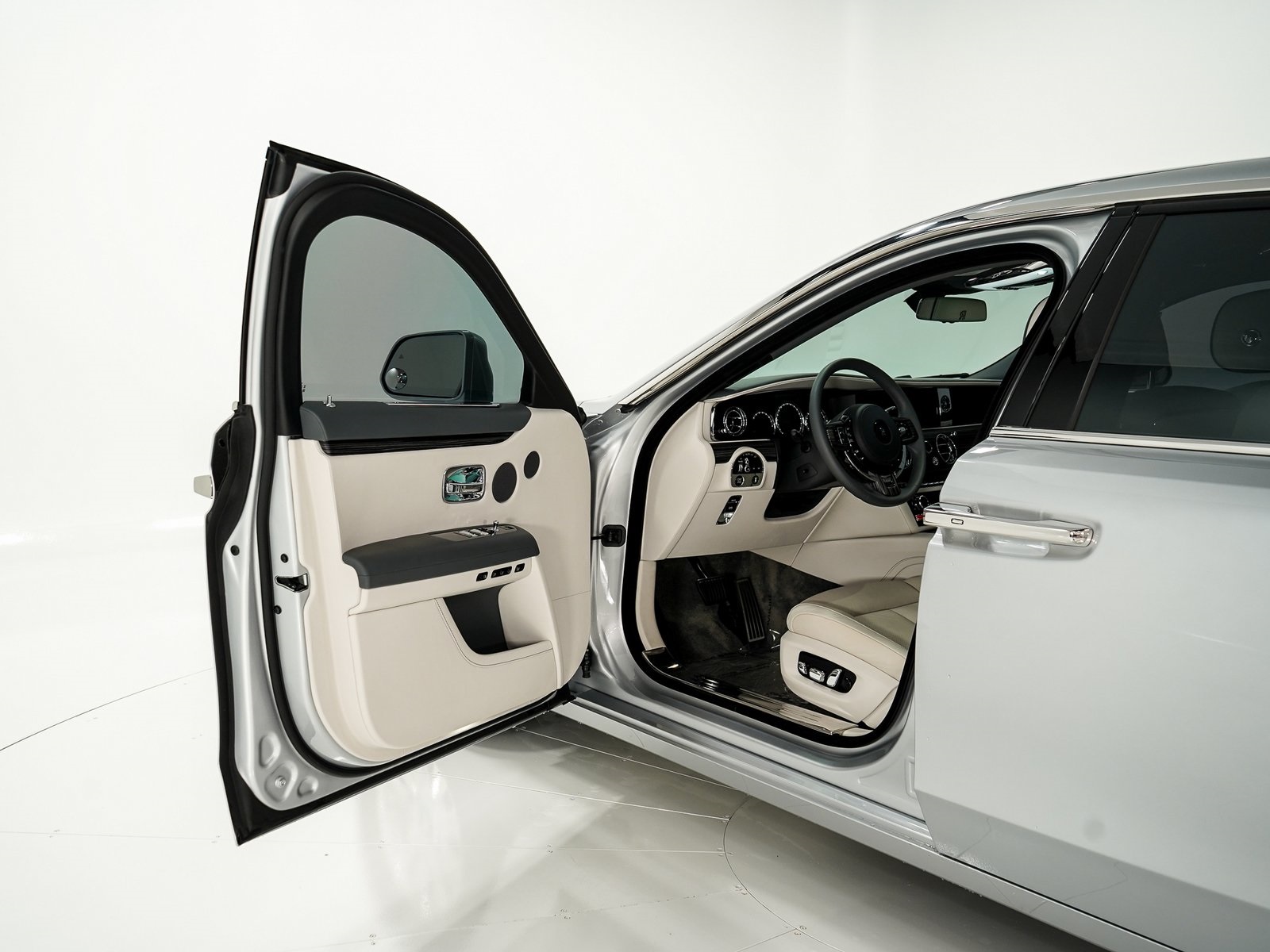 2022 Rolls Royce Ghost RR21 photo 10