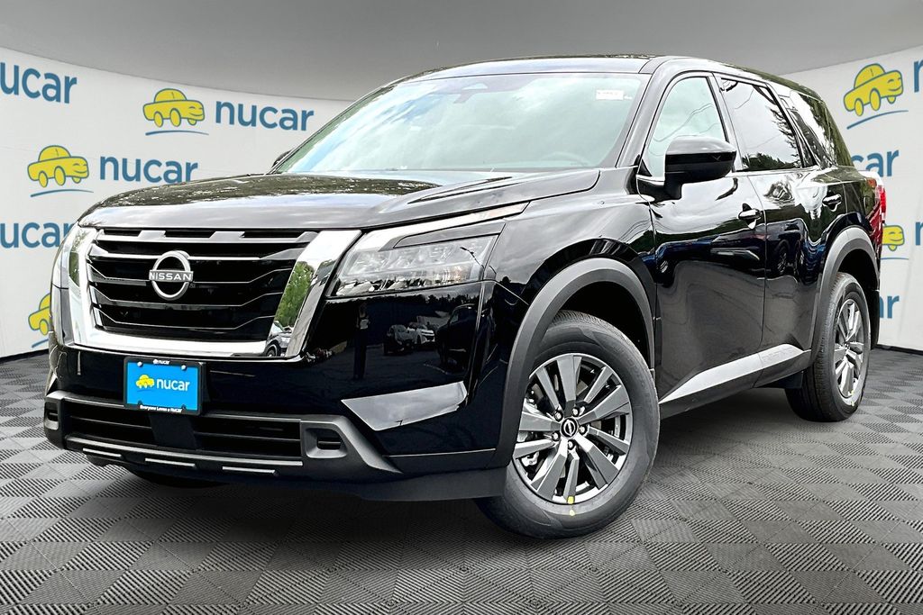 2025 Nissan Pathfinder S photo 2