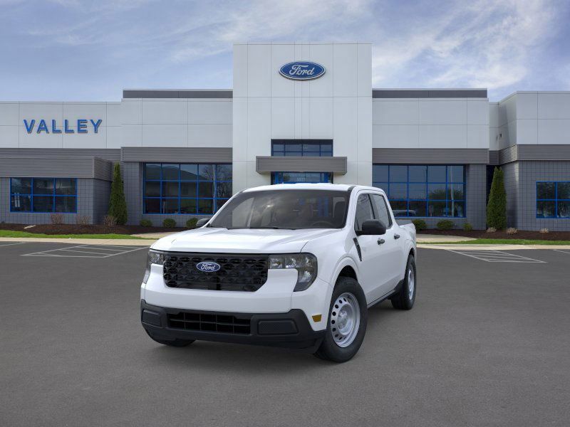 2025 Ford Maverick XL photo 3