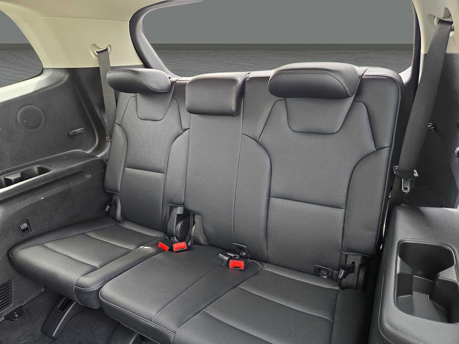 2024 Kia Telluride SX photo 13