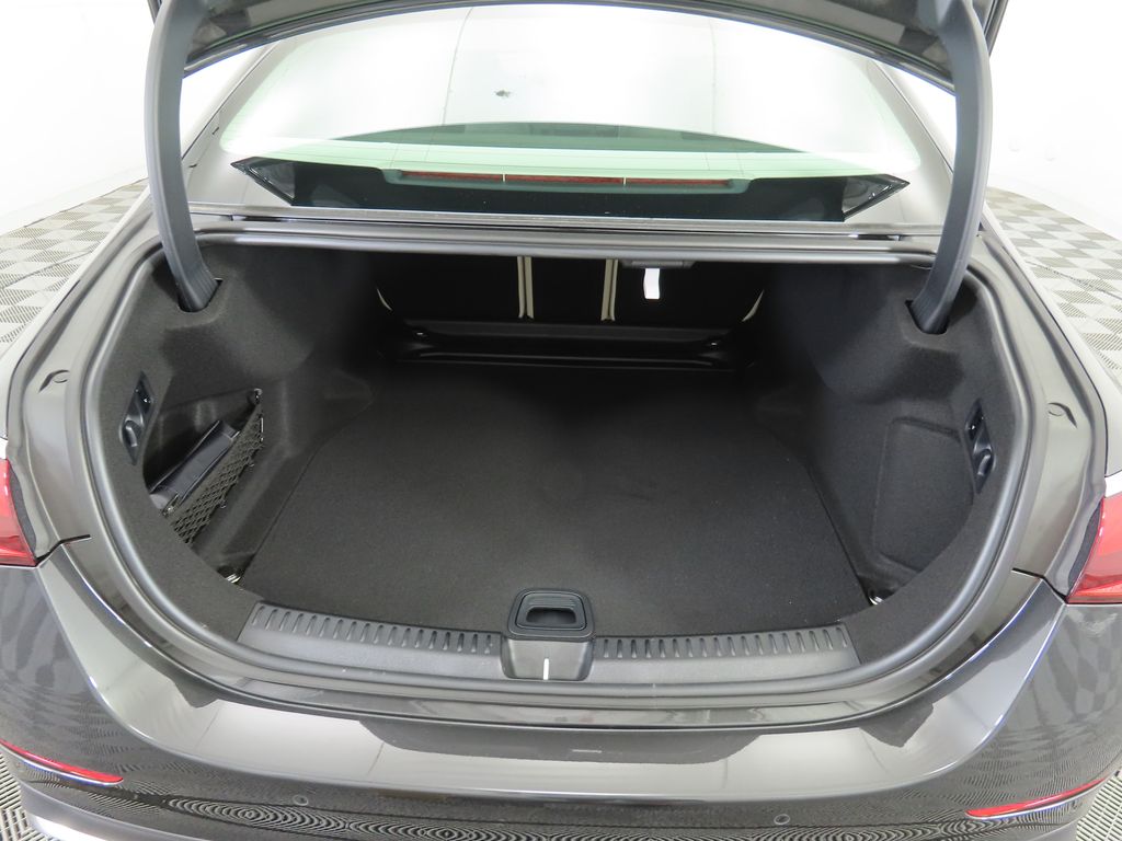 2026 Mercedes Benz E 350 4MATIC photo 25