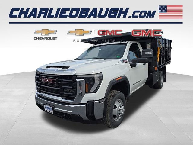 2025 GMC Sierra 3500HD Pro's photo