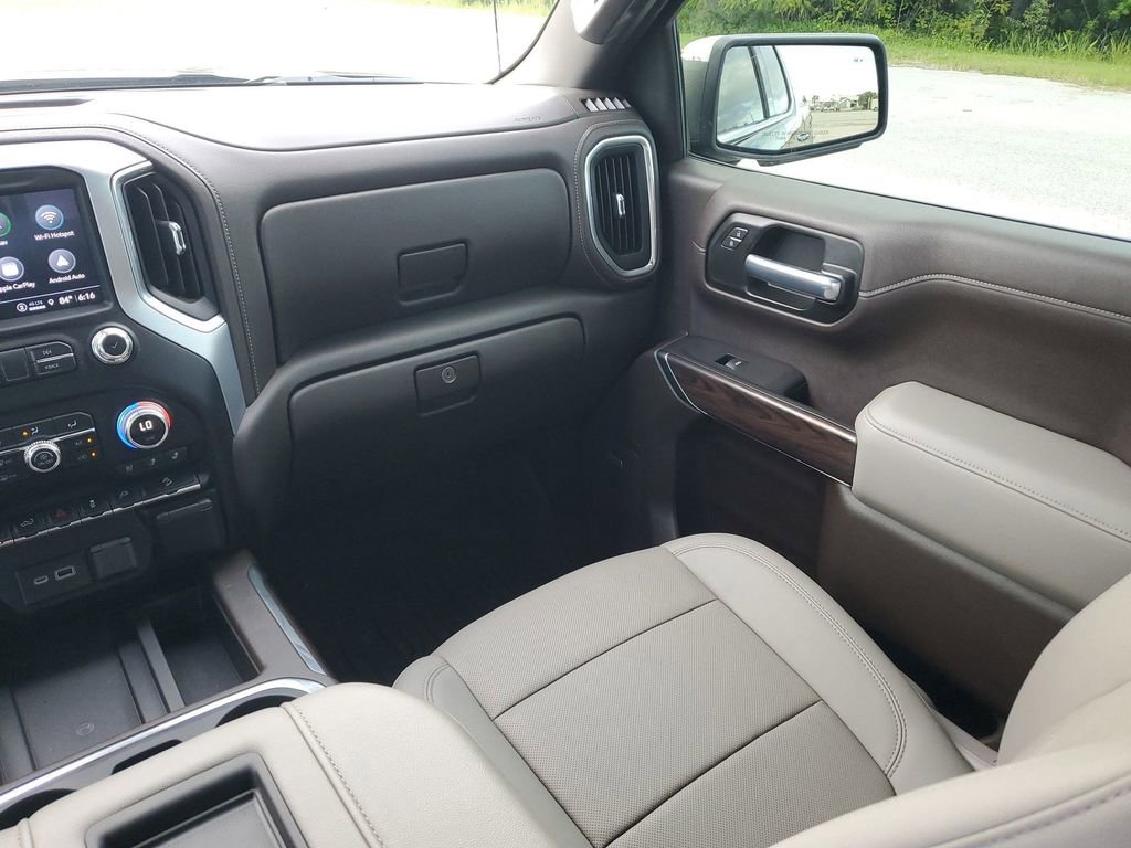 2021 Gmc Sierra SLT photo 11