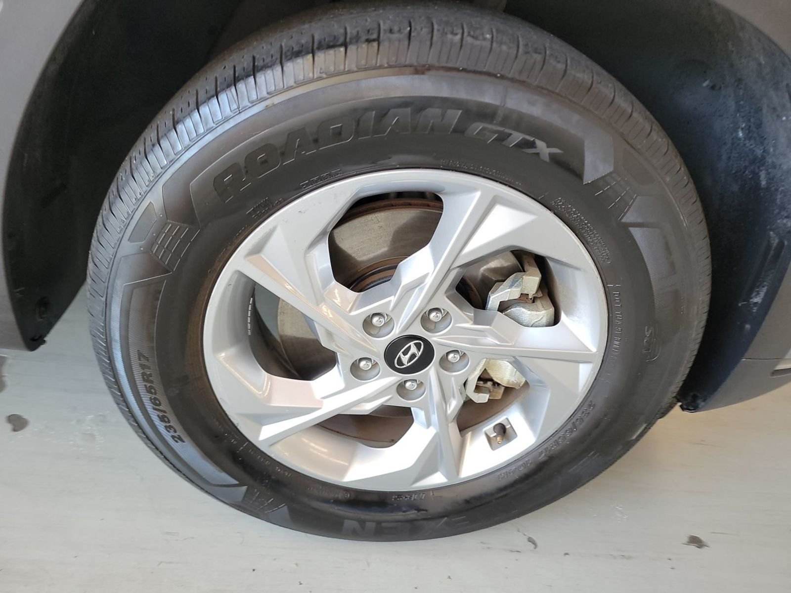 2024 Hyundai Tucson SEL Sport photo 4