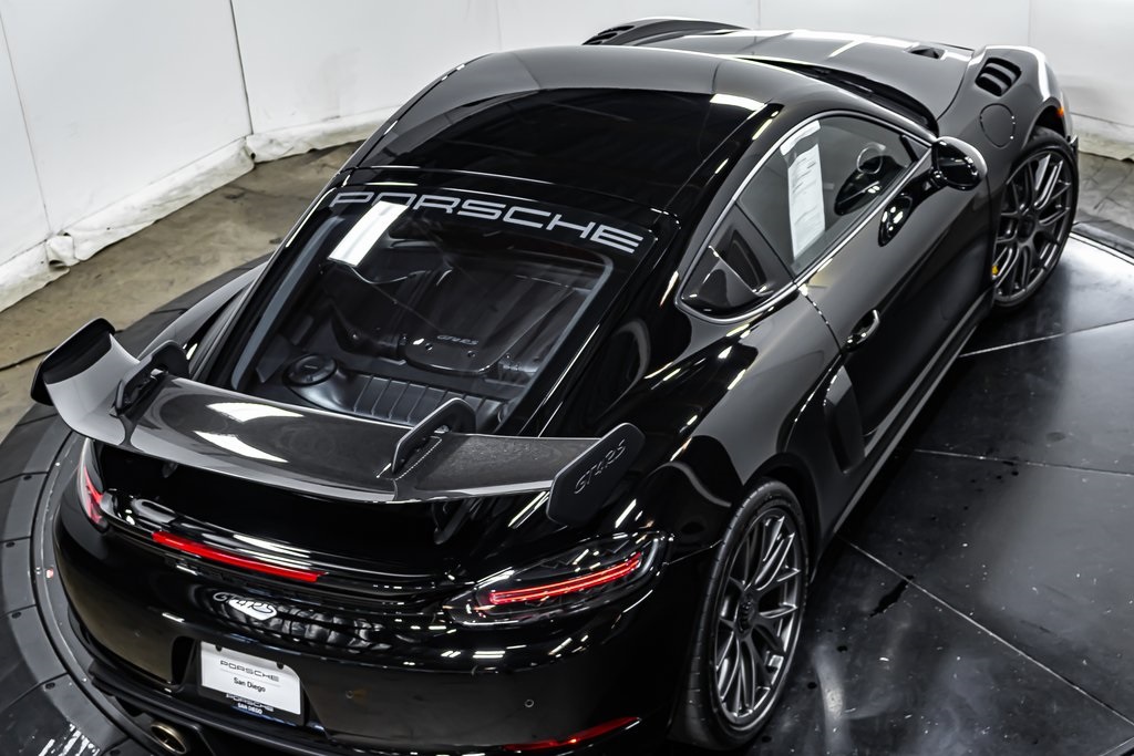 2025 Porsche Cayman GT4 RS photo 18