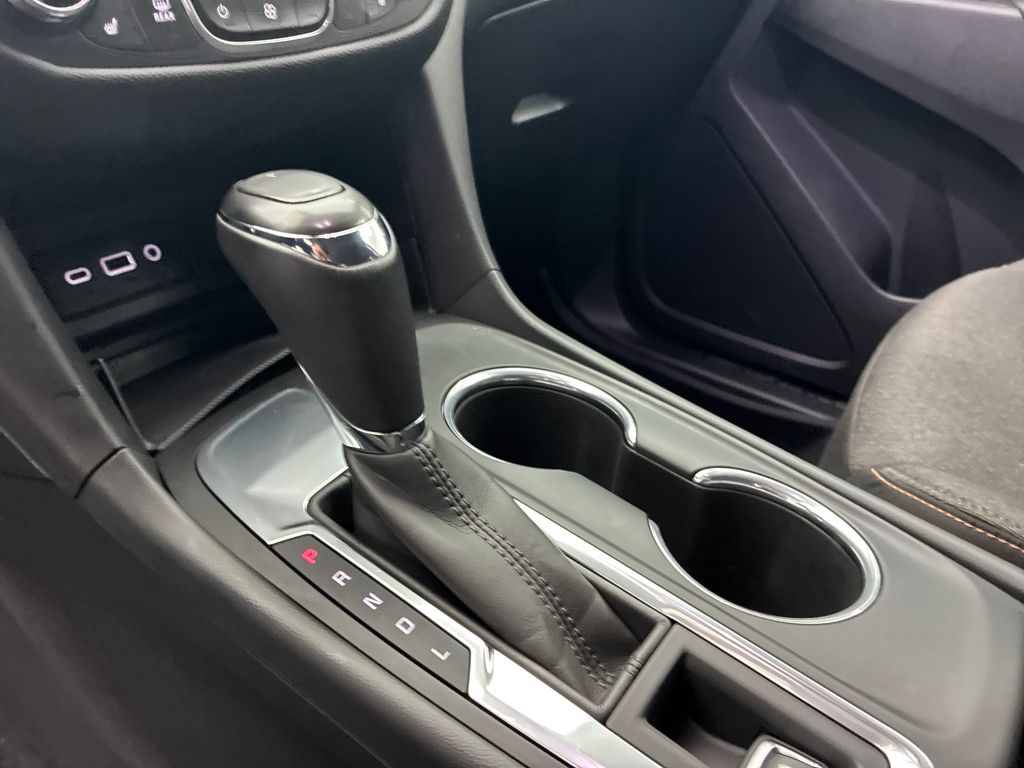 2019 Chevrolet Equinox LT photo 23