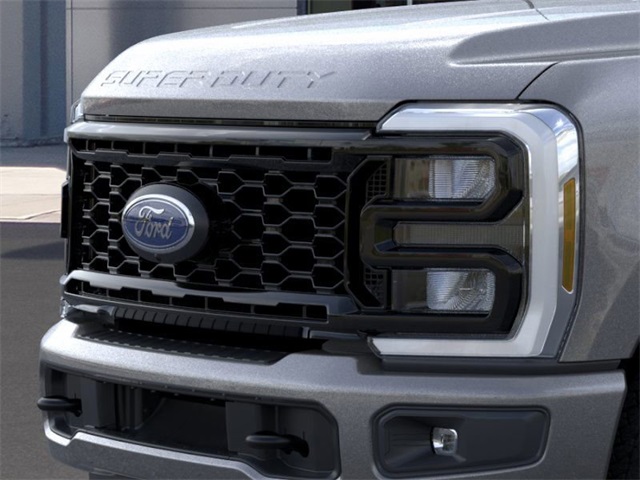 2026 Ford F-350 photo 16