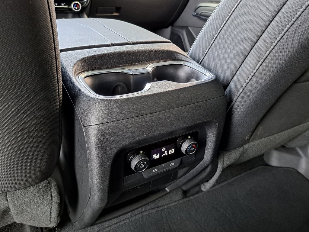 2025 Chevrolet Traverse photo 26