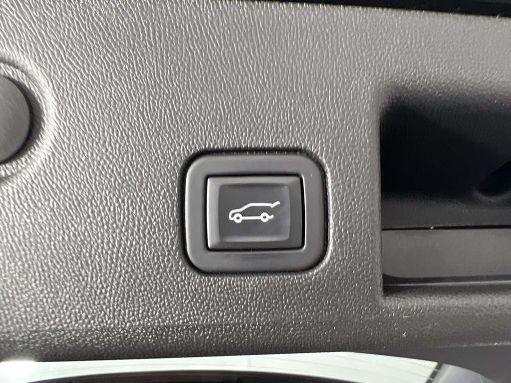 2023 Chevrolet Equinox LT photo 18