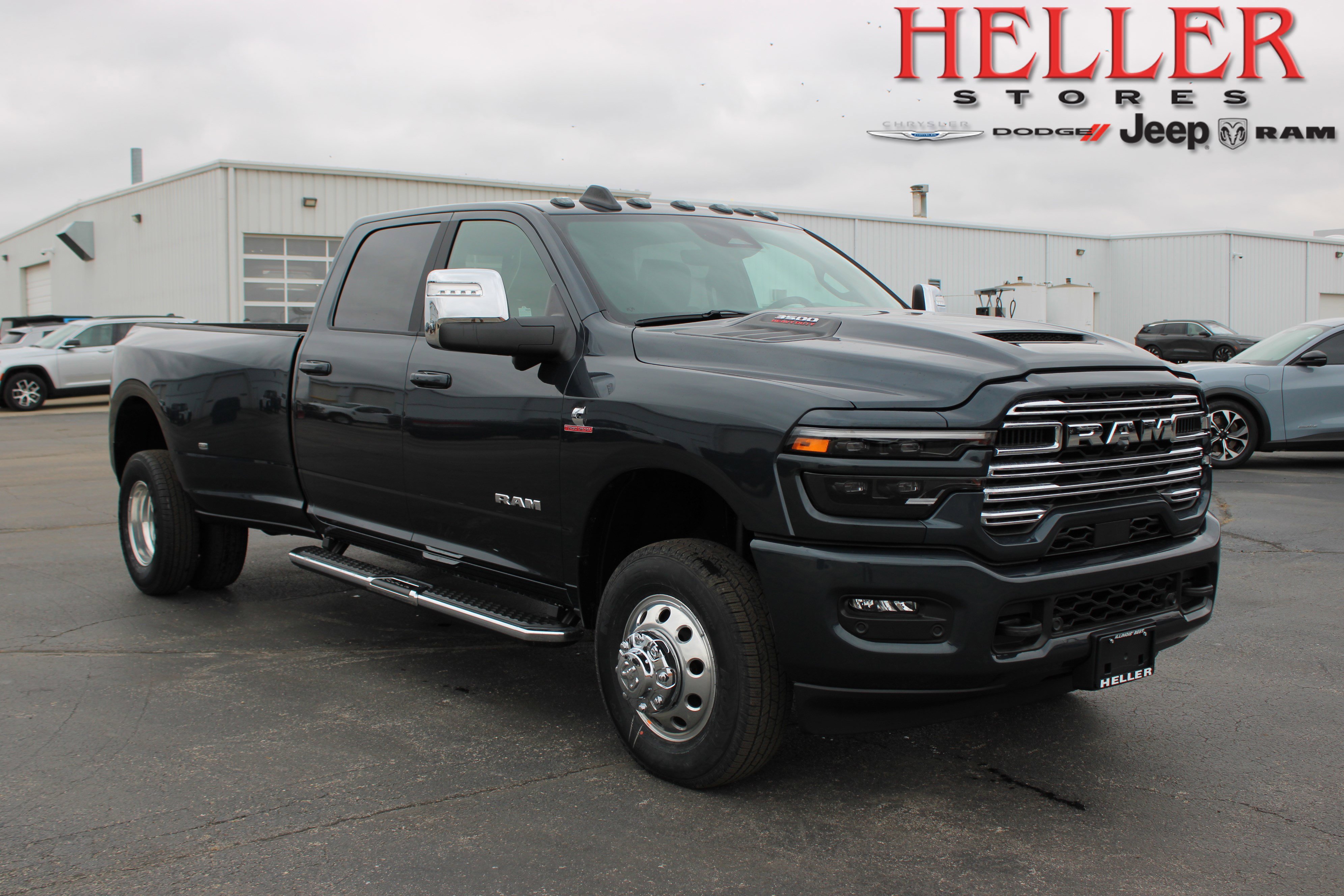 2026 RAM Ram 3500 Pickup Laramie's photo