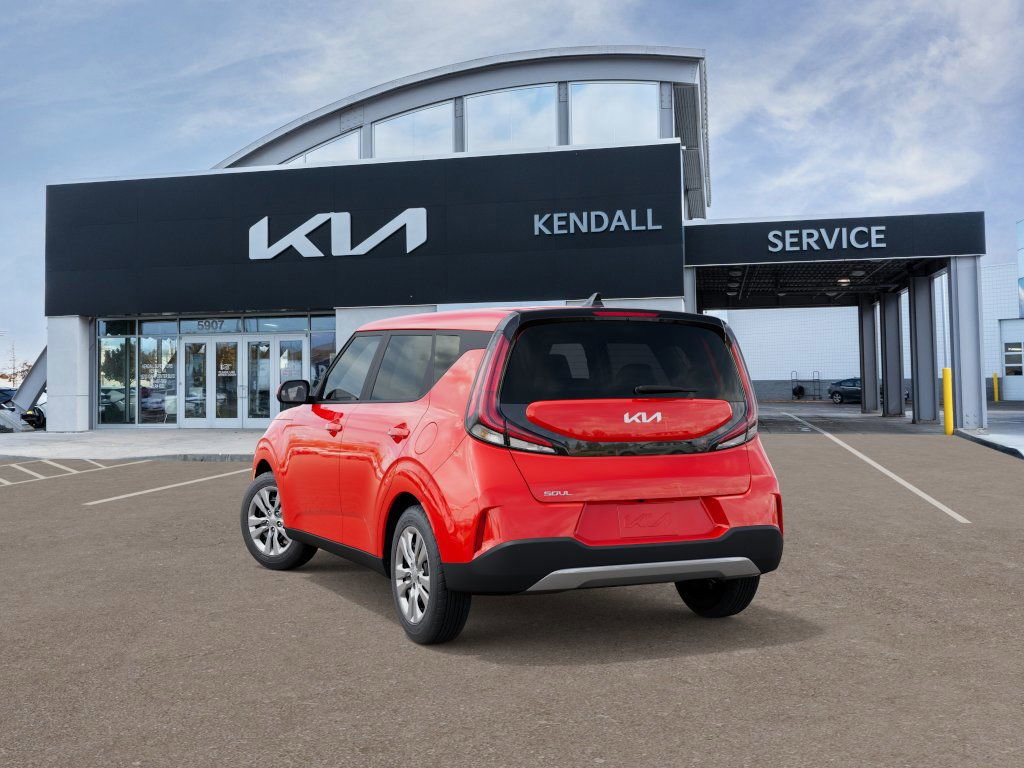 2025 Kia Soul LX photo 4