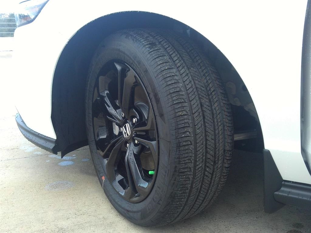 2025 Honda Accord SE photo 9