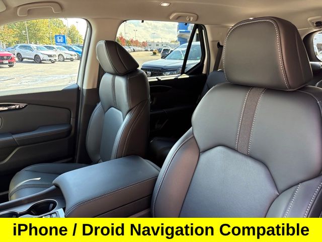 2025 Honda Pilot EX-L photo 3