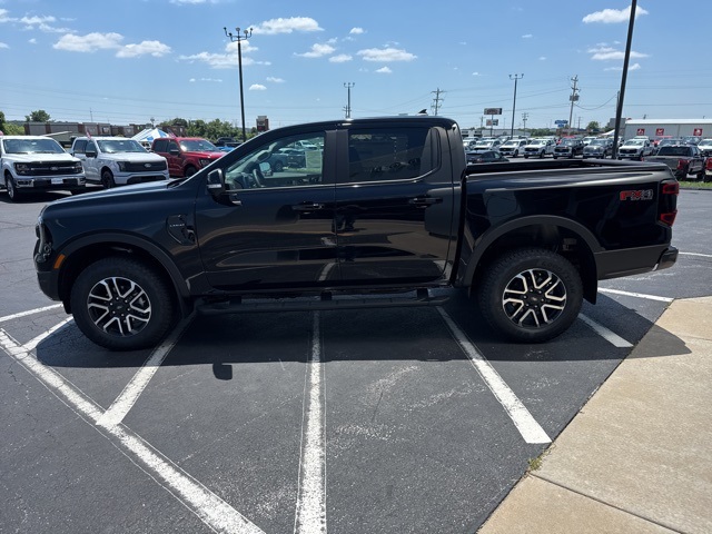 2025 Ford Ranger Lariat photo 3