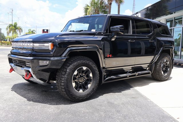 2024 Gmc Hummer EV SUV photo 3