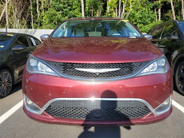 Used 2017 Chrysler Pacifica Limited with VIN 2C4RC1GG0HR659110 for sale in Newnan, GA